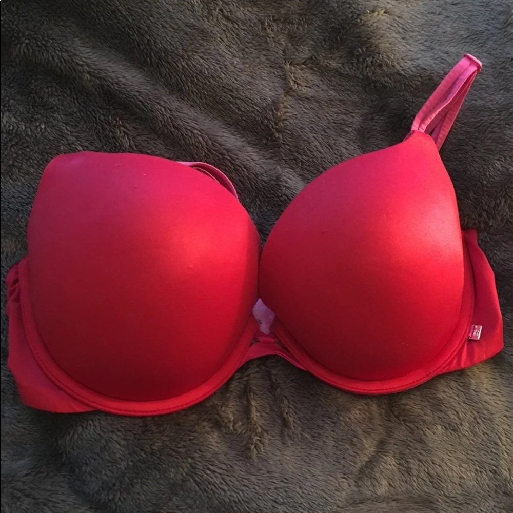 Victoria’s Secret bra